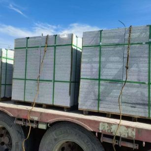 张家口 芝麻白花岗岩地铺石装车日常