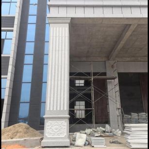 张家口 芝麻白光面花岗岩门楼大柱（罗马柱）配雕花底座