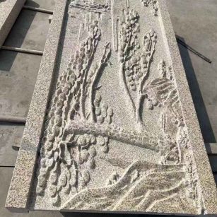 张家口 黄金麻雕刻板浮雕迎客松