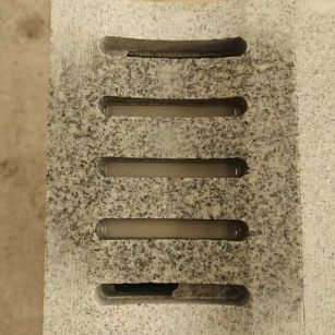 张家口 芝麻白拉丝面花岗岩U型开槽排水槽