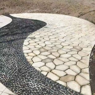 张家口 黄金麻冰裂纹地铺石工地铺装案例