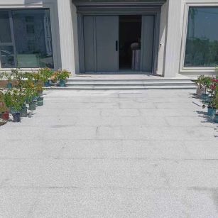 张家口 芝麻白花岗岩地铺石地面铺装