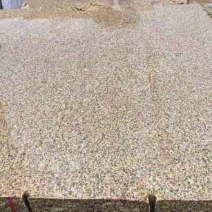 张家口 黄金麻花岗岩石材方料