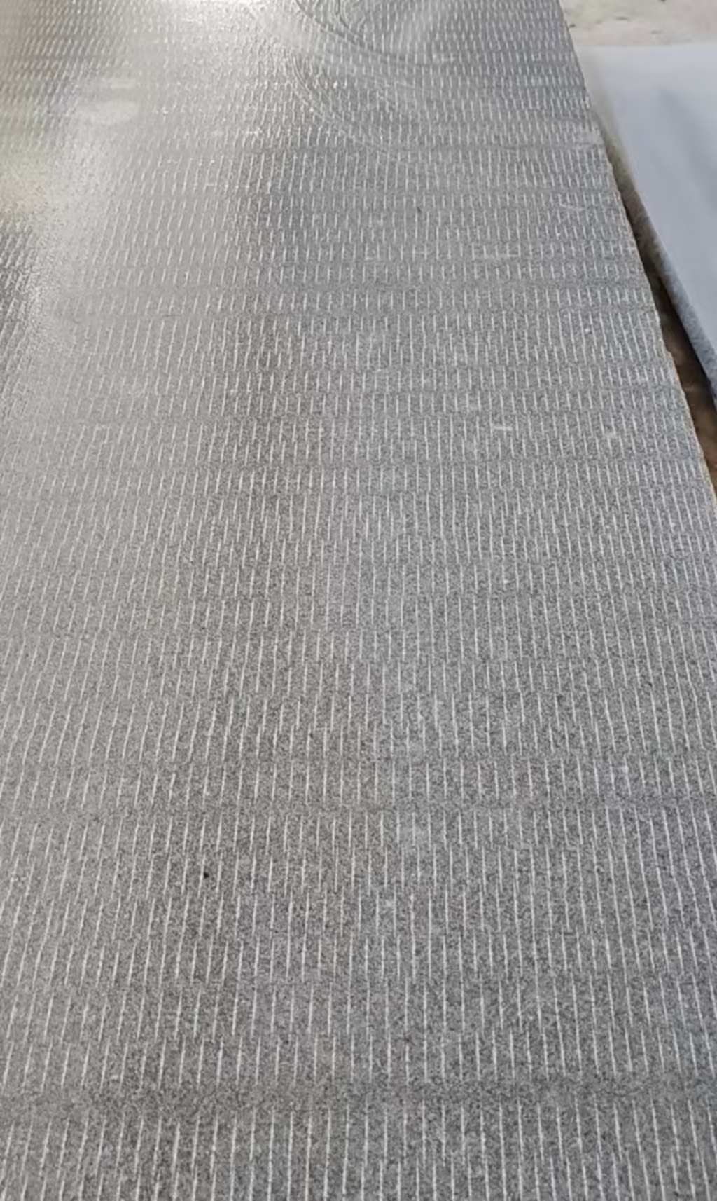 张家口 芝麻灰花岗岩斧剁面，刀斩面