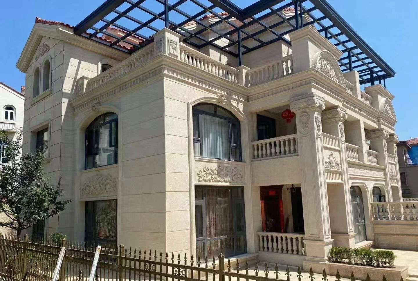 张家口 黄金麻花岗岩荔枝面别墅外墙干挂