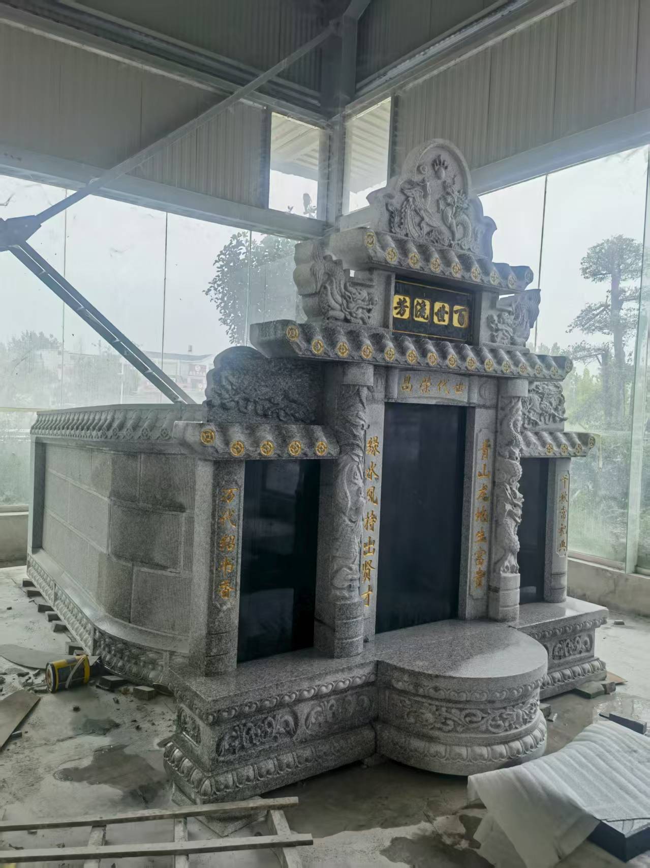 张家口 芝麻白墓碑效果展示图