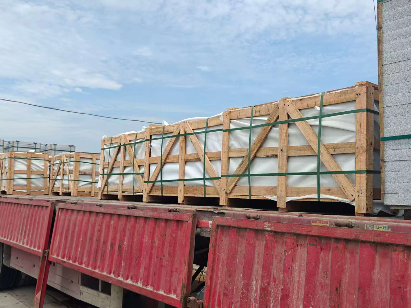 张家口 芝麻白花岗岩地铺石出口专车-泰国游