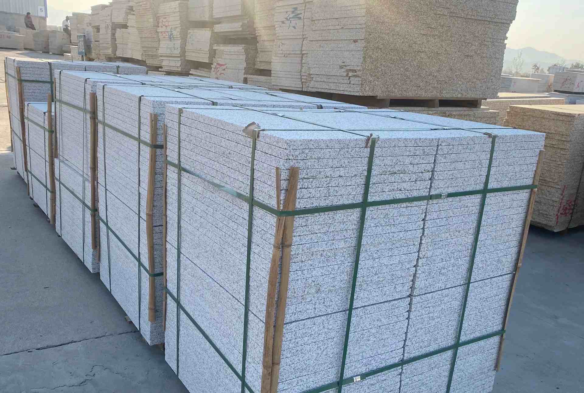 张家口 白麻花岗岩荔枝面地铺石